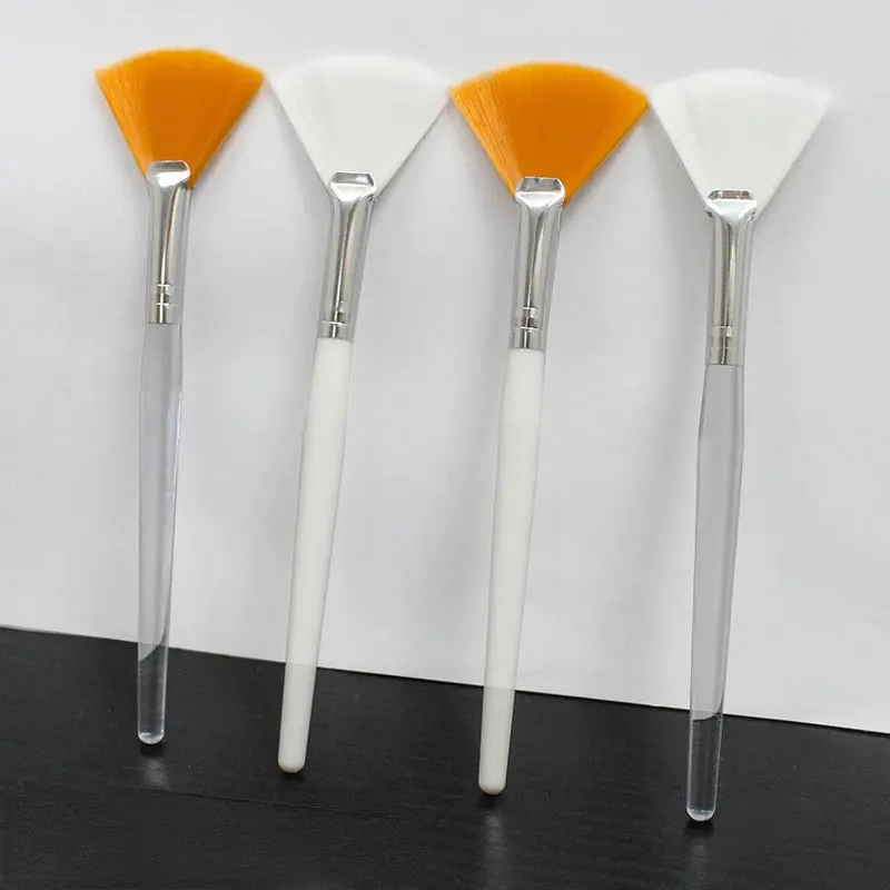 3-Piece Facial Cleansing & Contouring Brush Kit 1