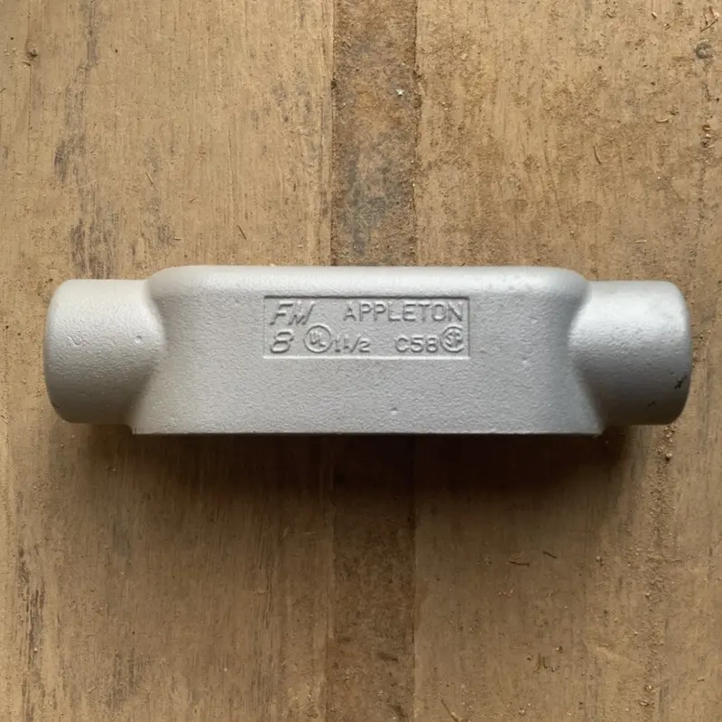 Appleton C58 1.5-Inch Conduit Body – New Surplus Stock 1