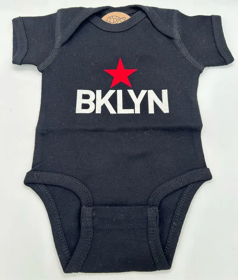 Black Brooklyn Star Infant Onesie – 6 Months 1