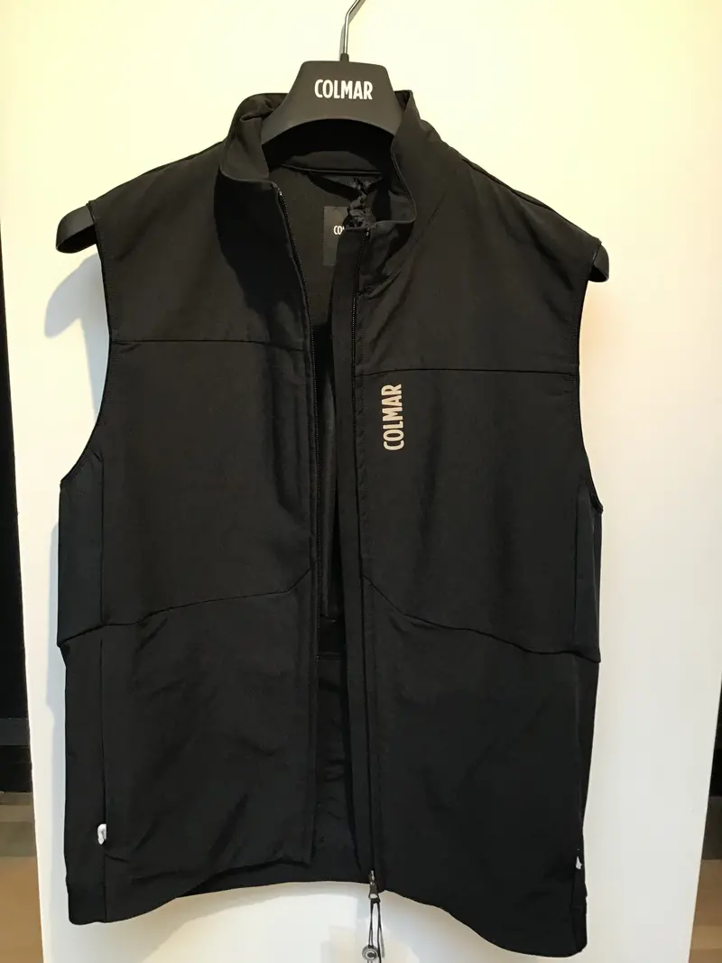 Colmar Arkell Quilted Vest – Matte Black 1