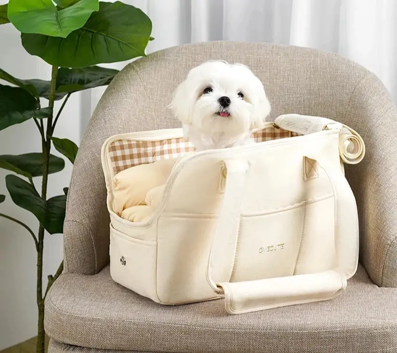 Compact Crossbody Pet Carrier Handbag For Urban Commutes 1