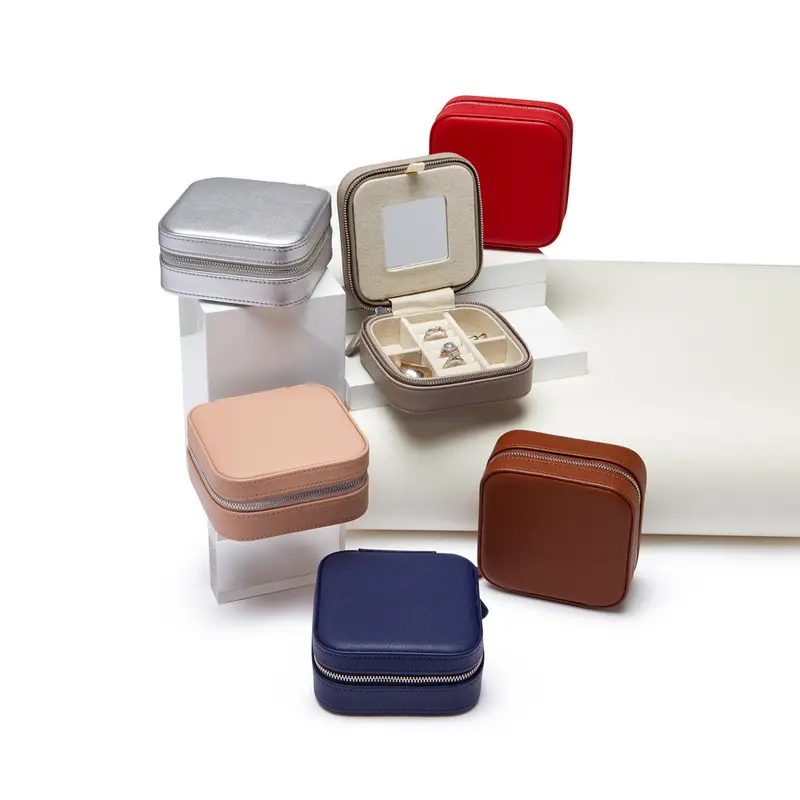 Luna Small-Sized Travel Jewelry Case 1