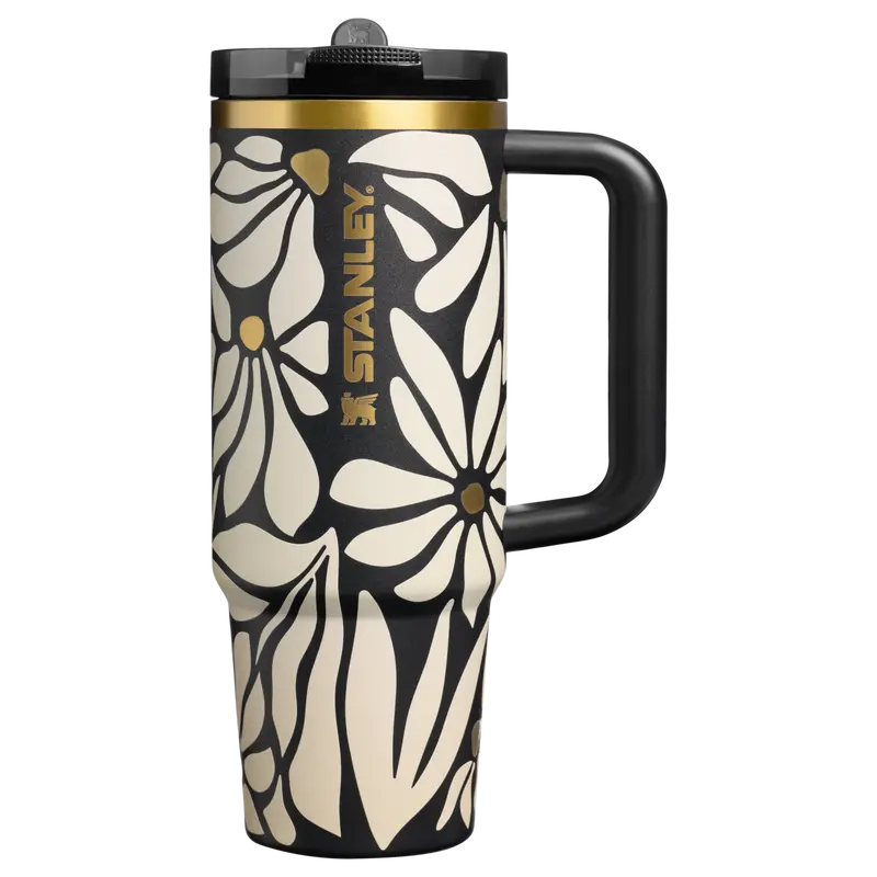 Quencher® Protour Flip Straw Tumbler – 32Oz Vacuum-Insulated Hydration Tumbler 1