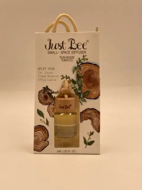 Teakwood & Tobacco Hanging Diffuser – Compact Scented Air Freshener 1