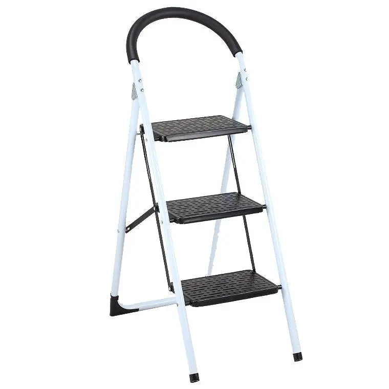 Three-Tier Aluminum Step Ladder – Stable & Lightweight Design 1