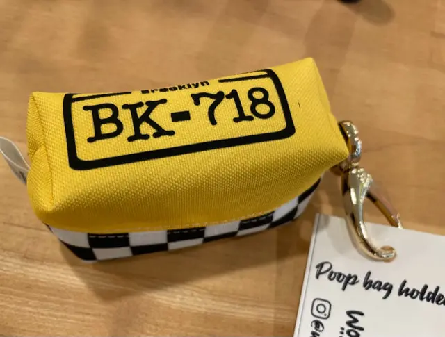 Yellow Taxi–Themed Dog Poop Bag Holder (Bk-718) 1