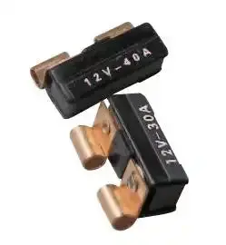 30-Amp Snap-In Circuit Breaker For Automotive And Marine Electrical Systems 1